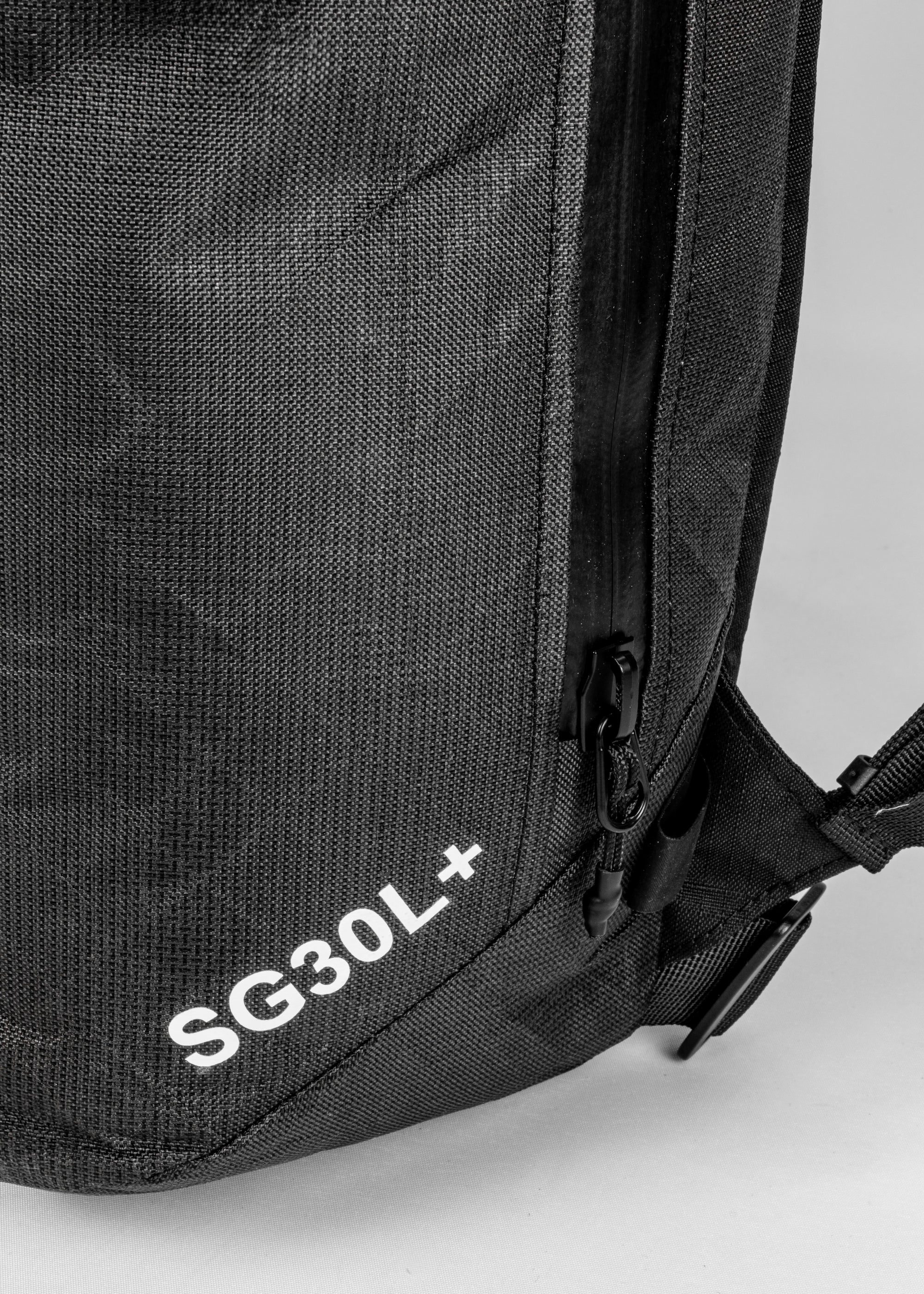 AlpinistLab  - SummerGuide 30L+ & Free Soft-Flask