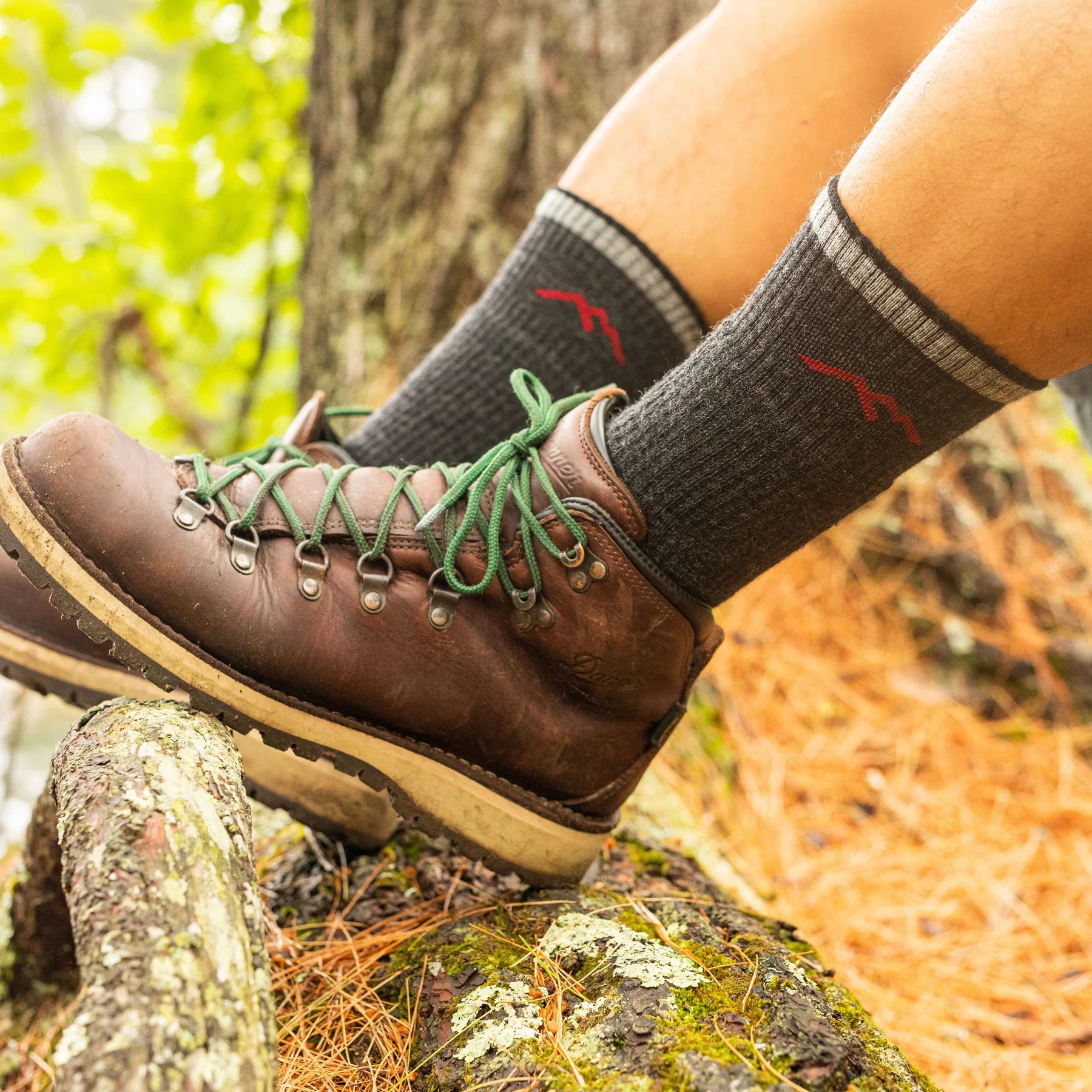 Darn Tough - Hiker Boot Midweight Hiking Socks