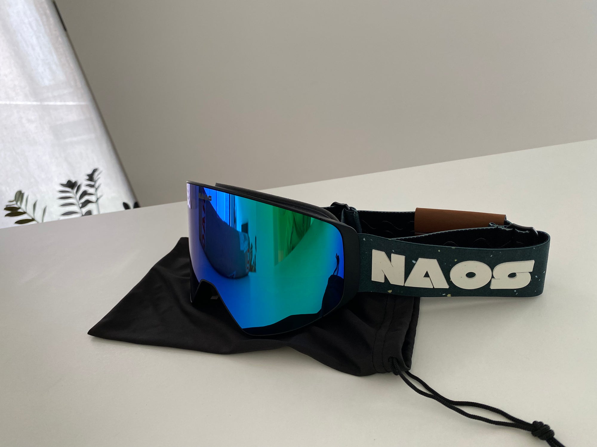 NaosSelva Snow - Photochromic - Black/GreenBlue + Gele lens