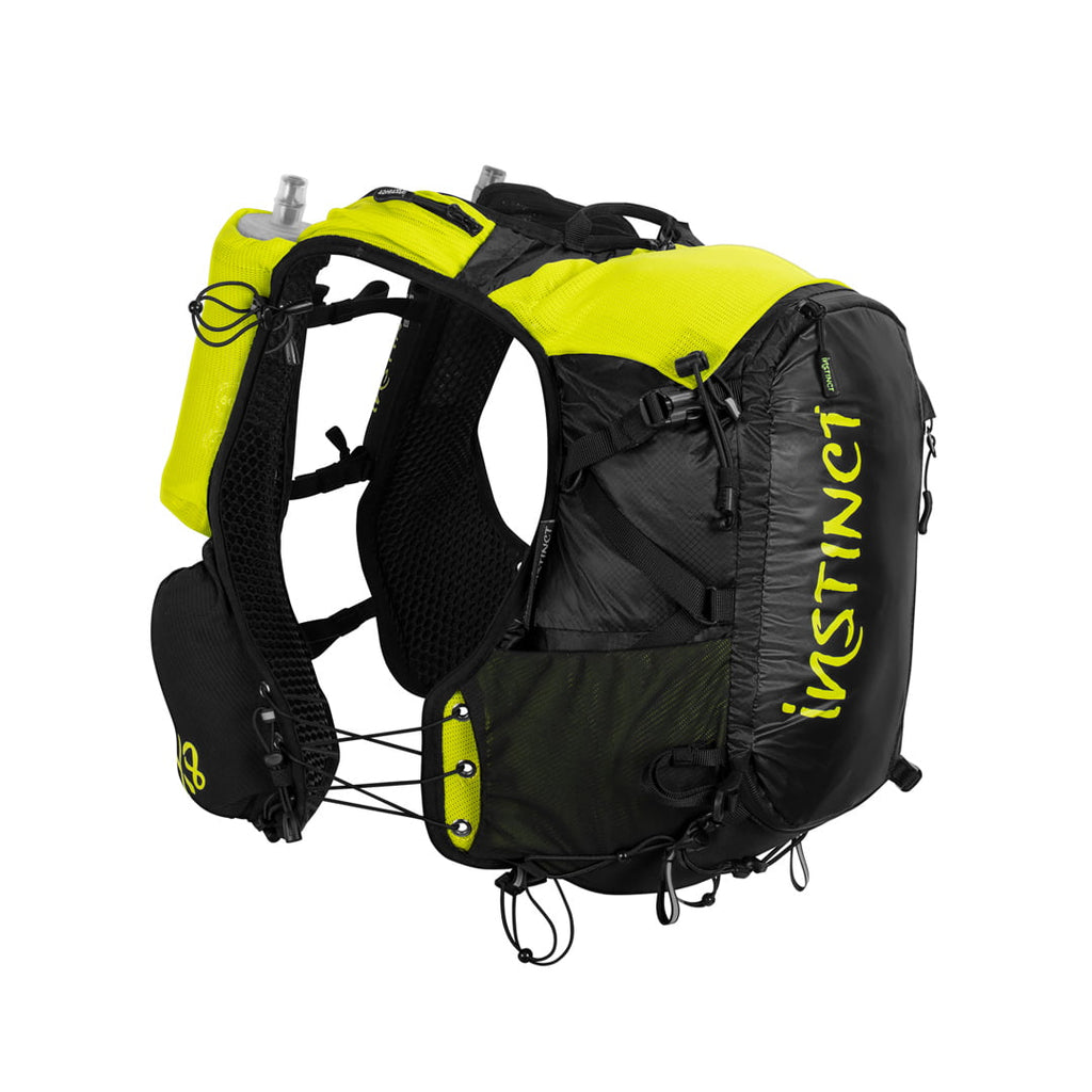 InstinctTrail X8 - 18L+ 2x600ml Soft Flasks